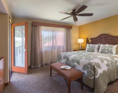 Spacious 2BR Kona Condo with Tropical Resort Setting | Wynd Kona Hawaiian