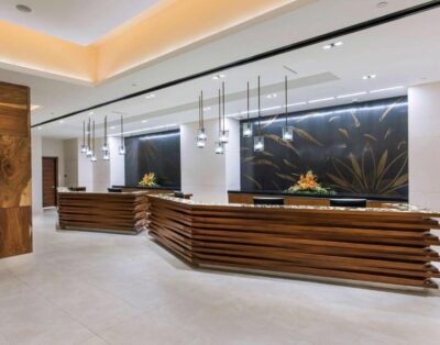 Bright 1BR Resort Stay in the Heart of Waikiki | The Grand Islander htn